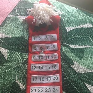 NW CHRISTMAS SANTA FELT ADVENT CALENDAR